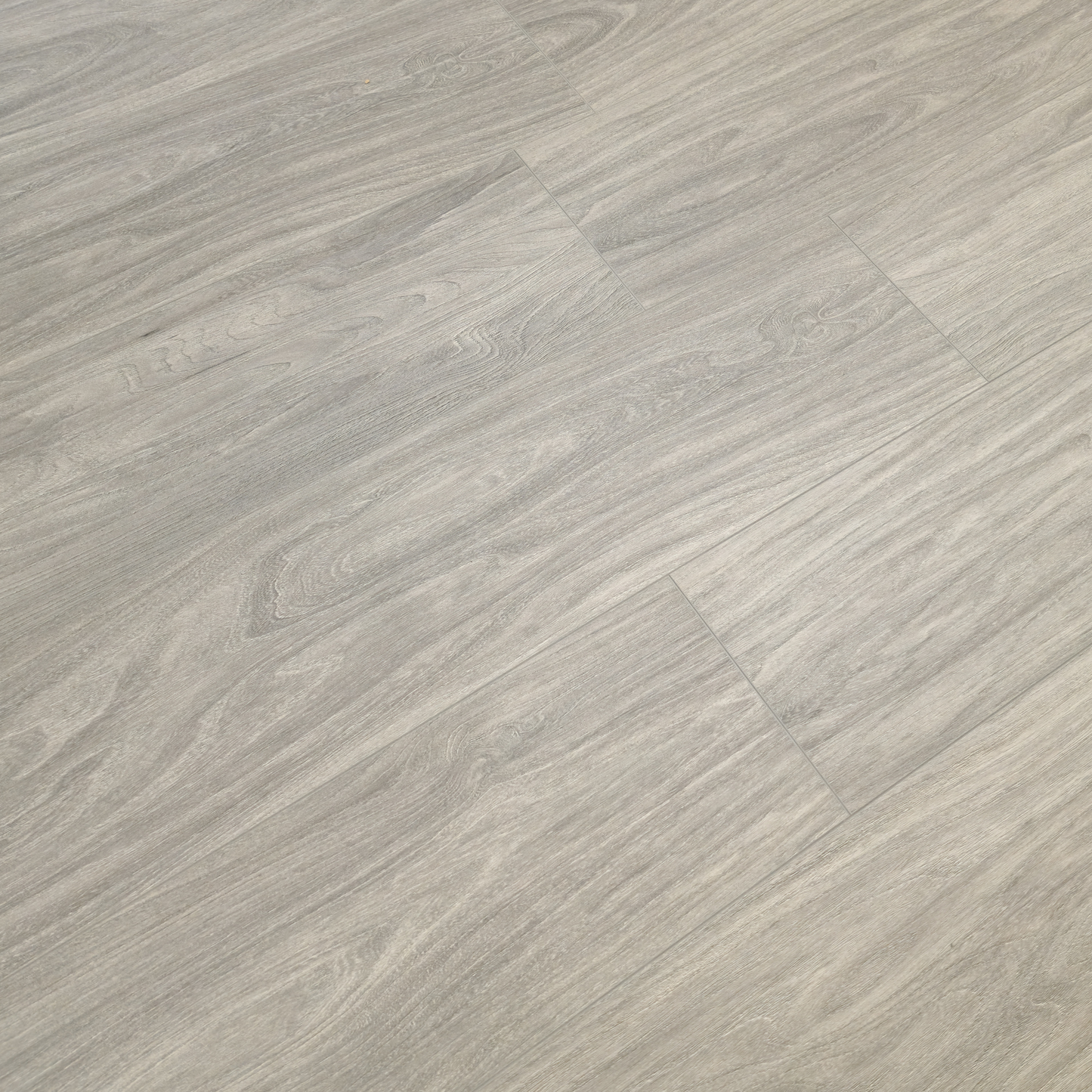 Waterproof Luxury Storm Grey Oak 8mm Laminate Flooring AC5
