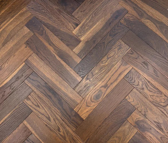Verona Strathmore Herringbone Oak Engineered Wood Flooring