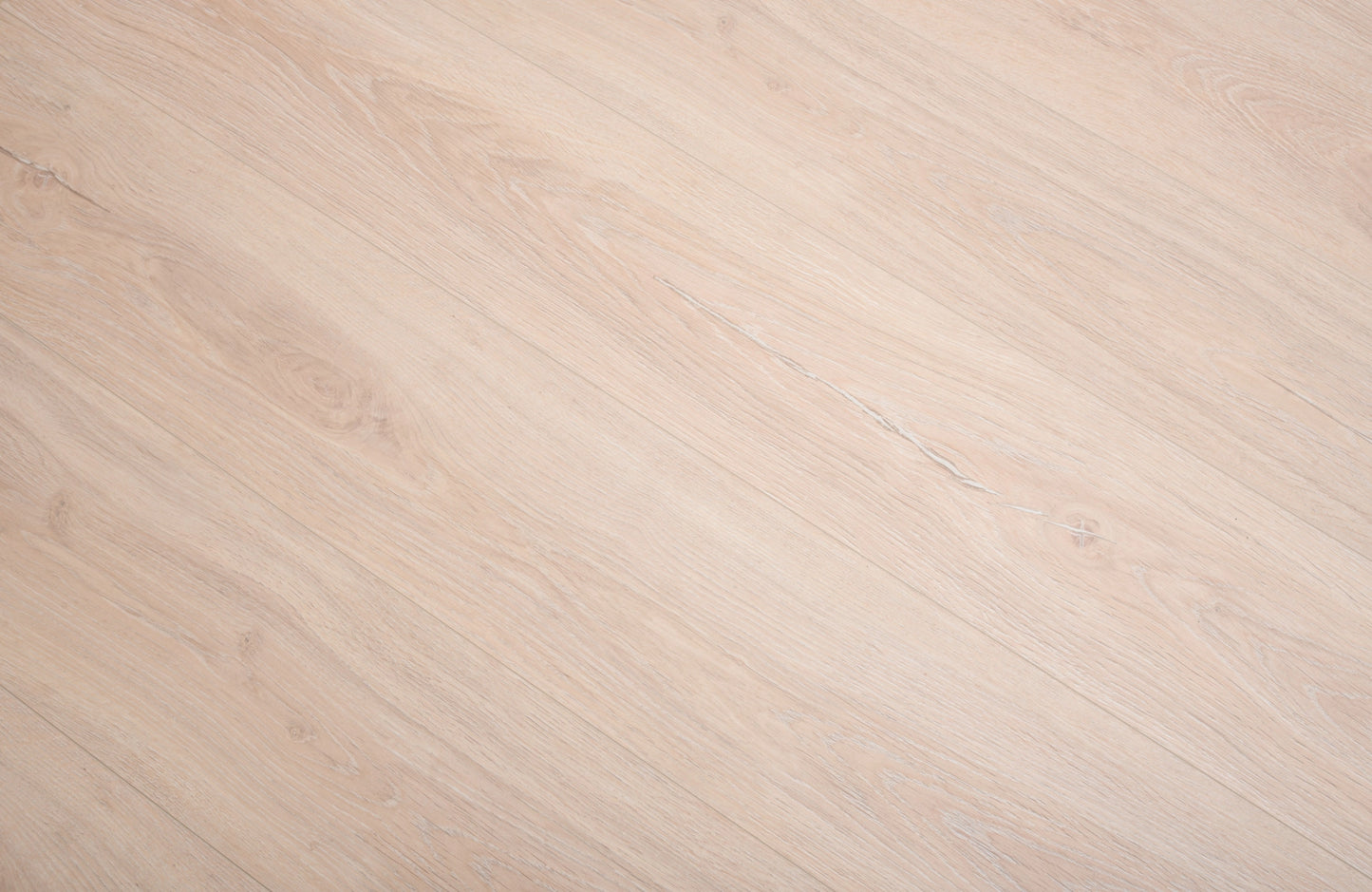 waterproof-luxury-sunbeam-oak-8mm-laminate-flooring-7
