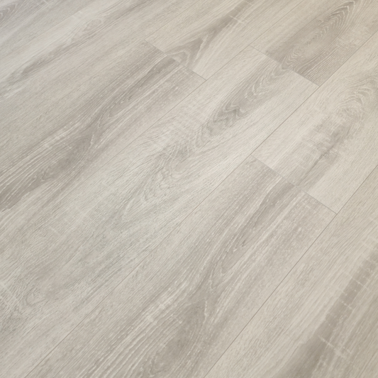 Waterproof Luxury Amberwood Oak 8mm Laminate Flooring