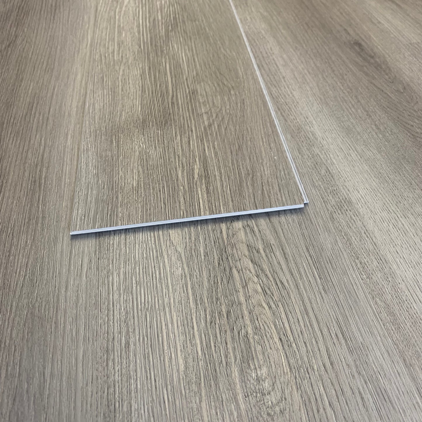 Waterproof Ashen Grey Oak  Plank LVT Rigid Core SPC Click Luxury Vinyl Tile Flooring
