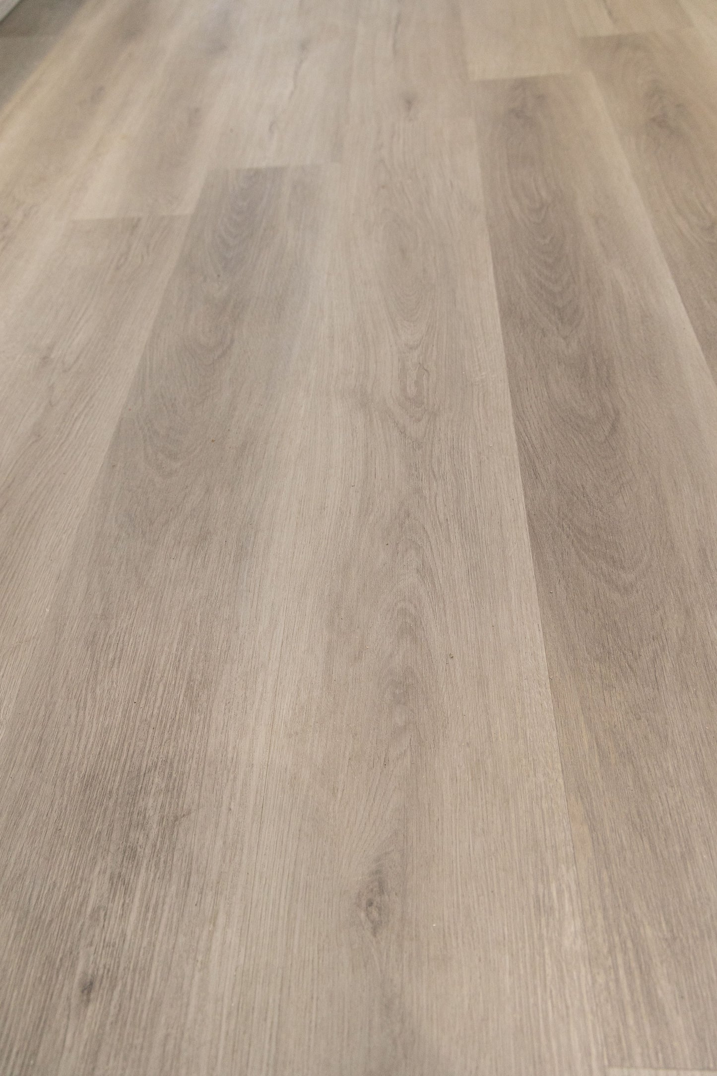 Waterproof Grey Ashen Oak Plank LVT Rigid Core SPC Click Luxury Vinyl Tile Flooring