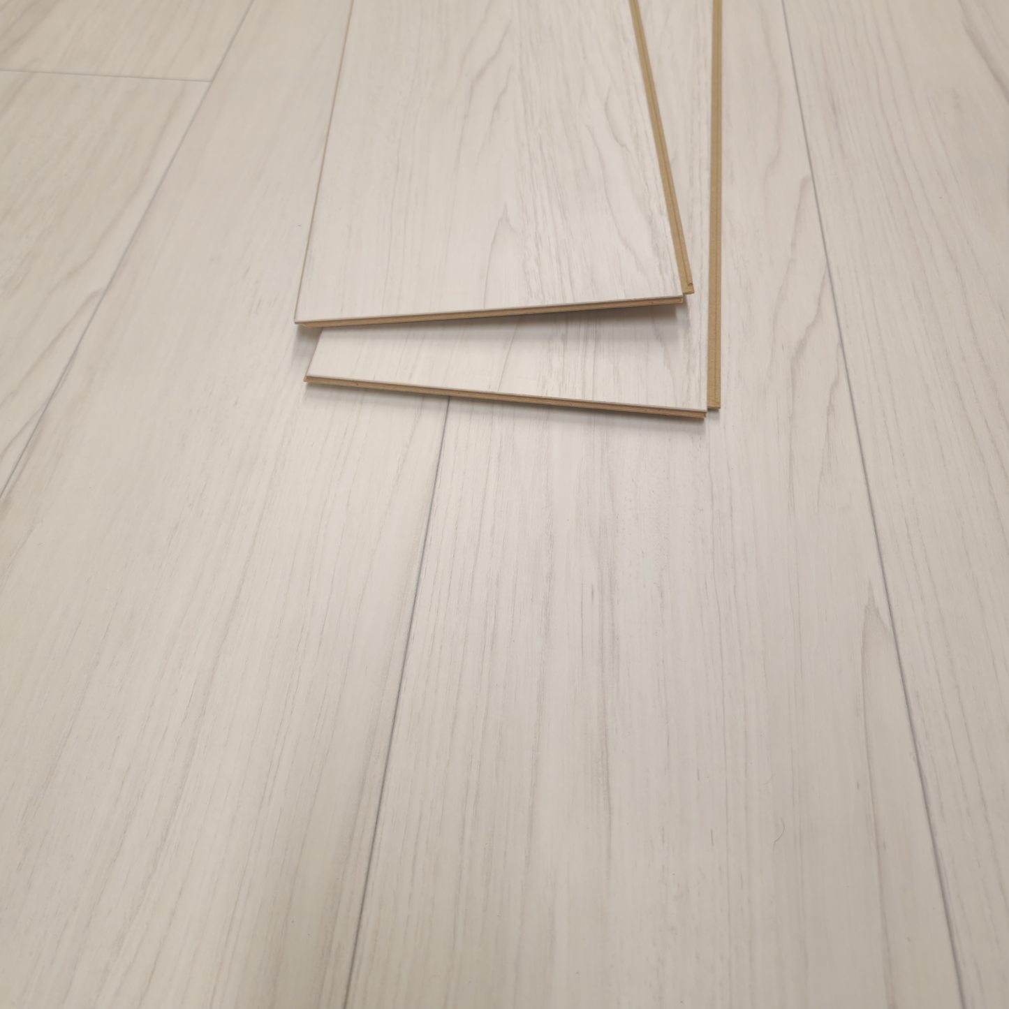 Waterproof Luxury Autumn Oak 8mm Laminate Flooring AC5