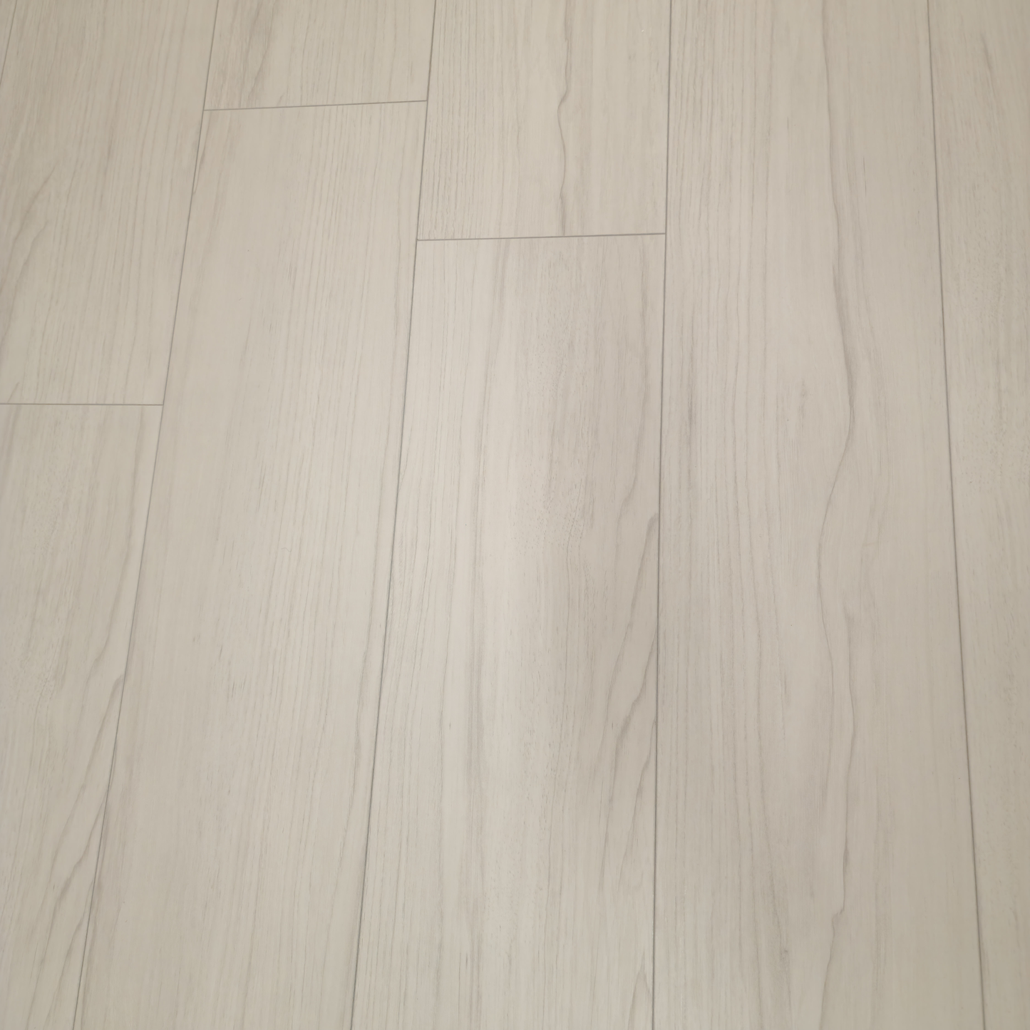 Waterproof Luxury Autumn Oak 8mm Laminate Flooring AC5