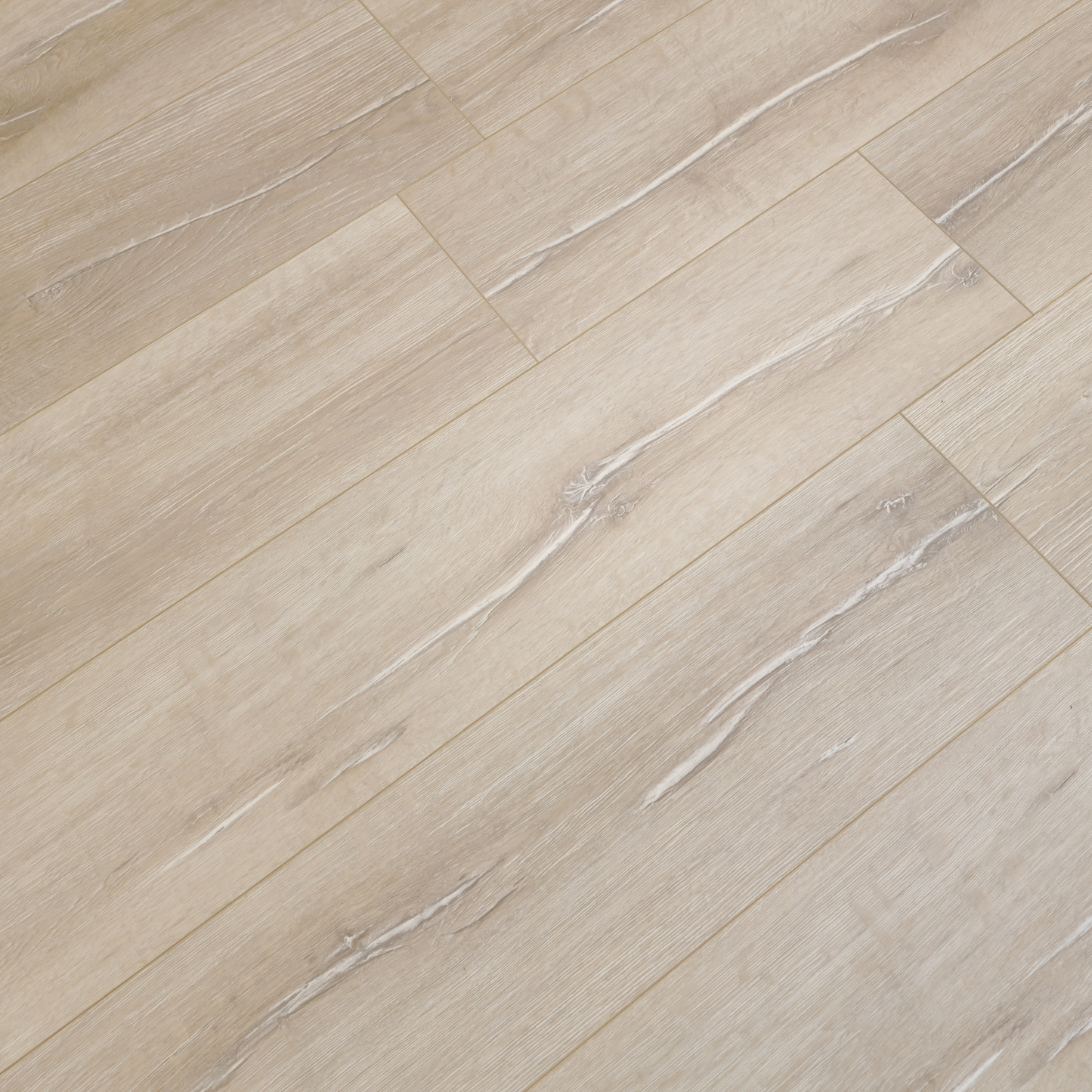 Waterproof Luxury Luma Oak 8mm Laminate Flooring