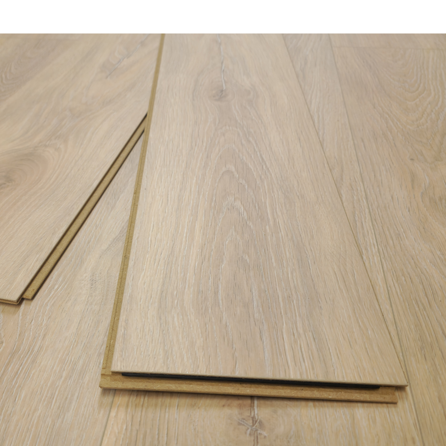 Waterproof Luxury Sunbeam Oak 8mm Laminate Flooring