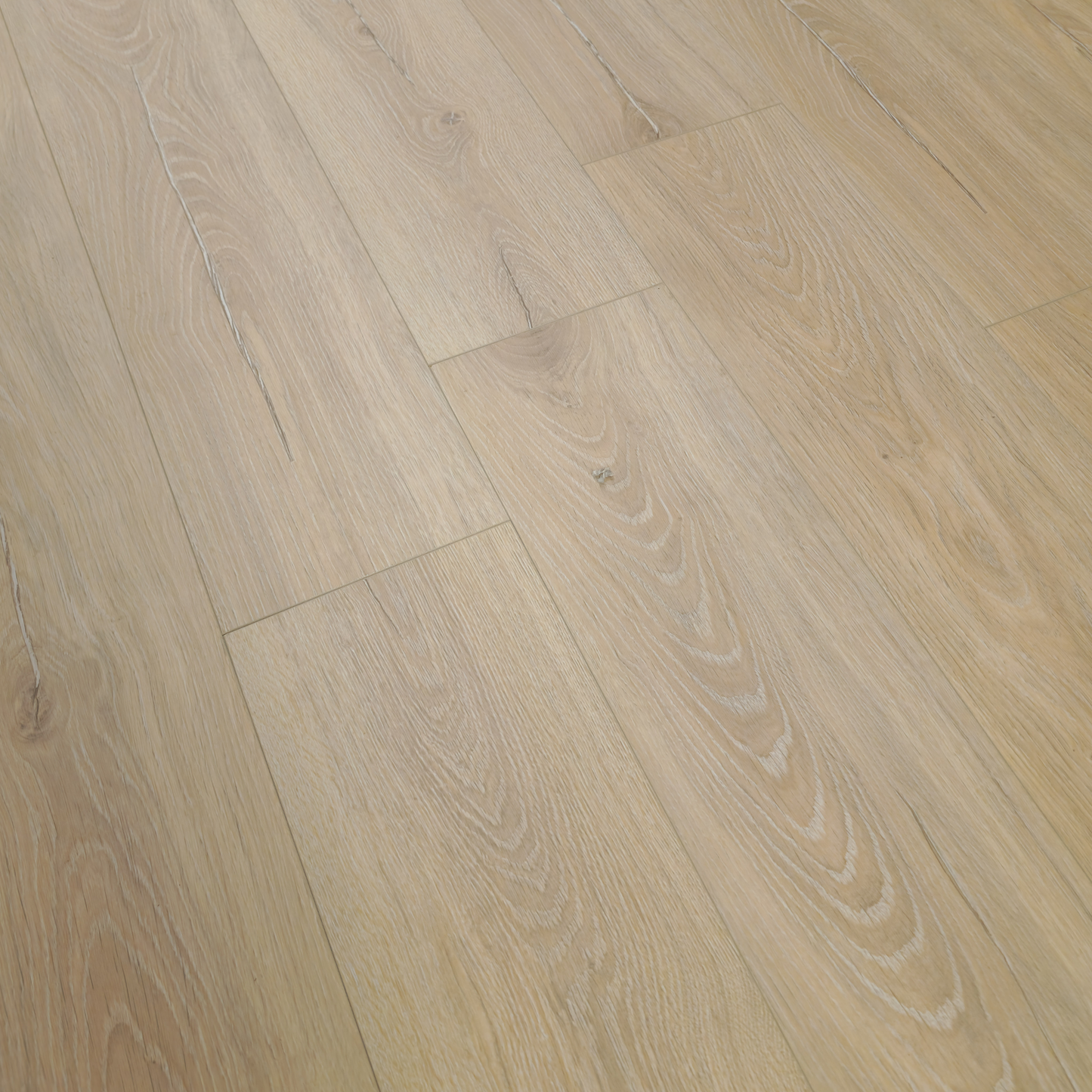 Waterproof Luxury Sunbeam Oak 8mm Laminate Flooring