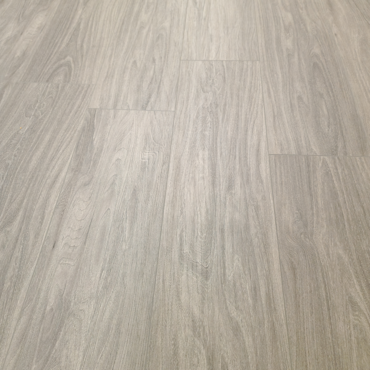 Waterproof Luxury Storm Grey Oak 8mm Laminate Flooring AC5