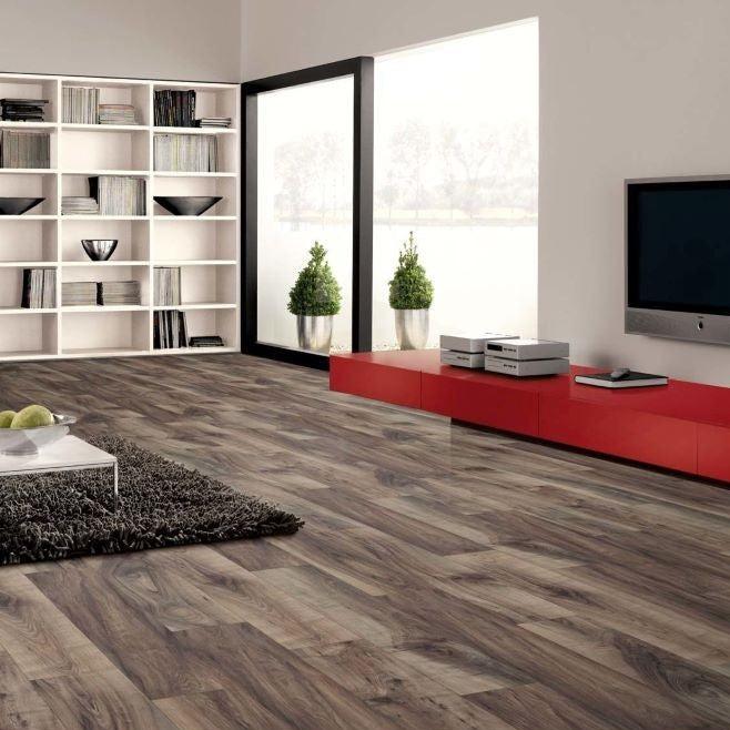 aged-oak-12mm-waterproof-laminate-flooring