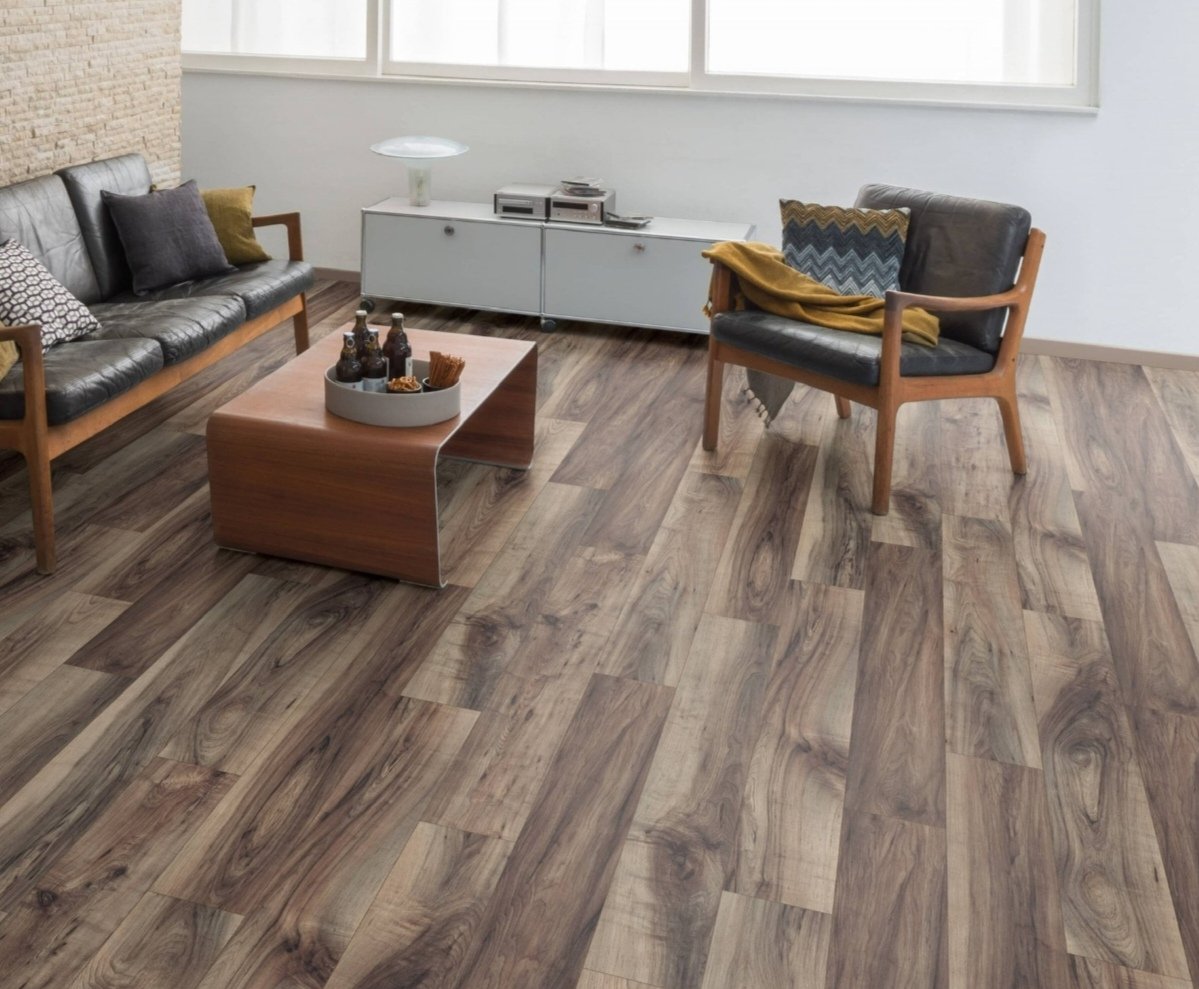 aged-oak-12mm-waterproof-laminate-flooring