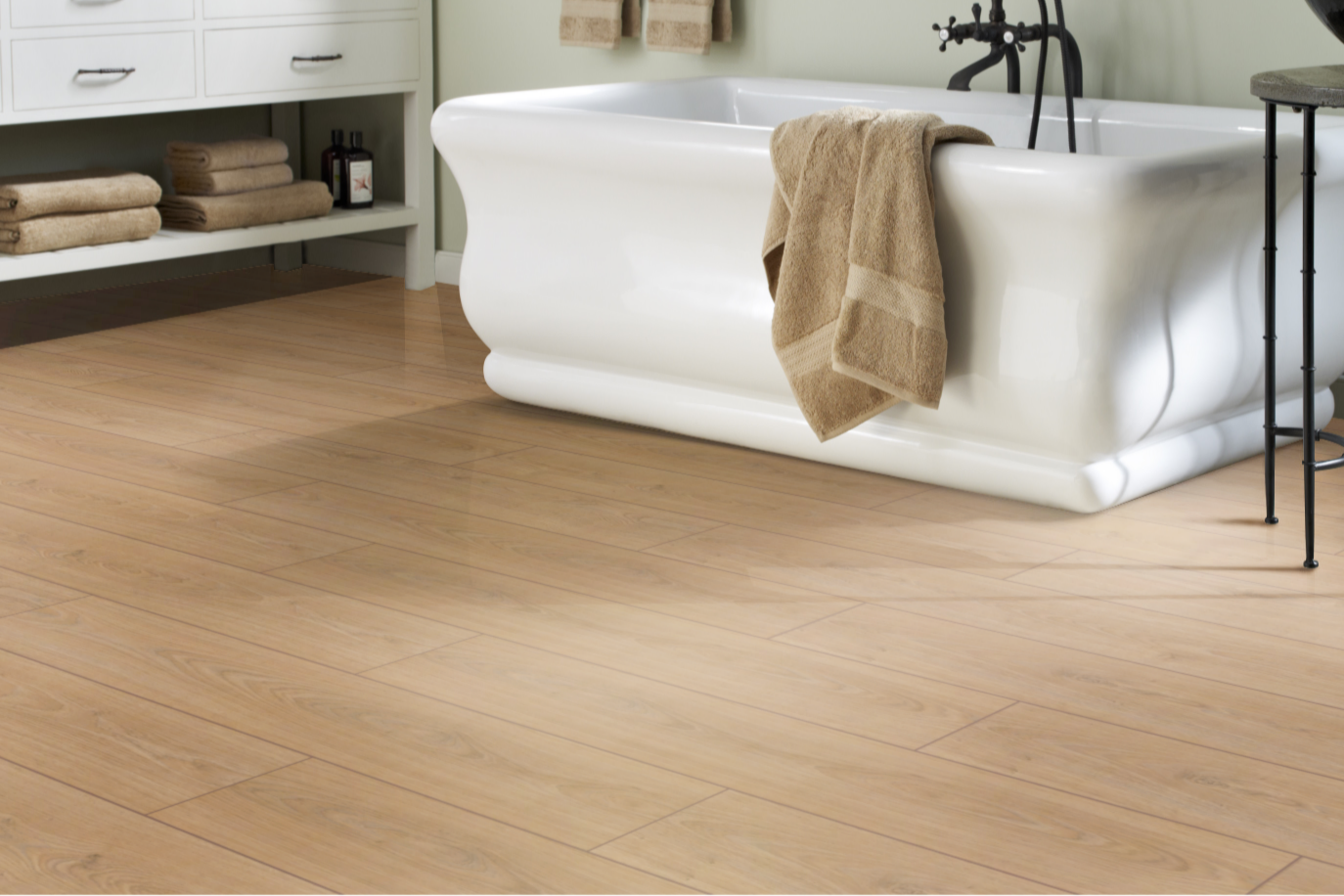 Pinecrest Elite XL 12mm Laminate Flooring