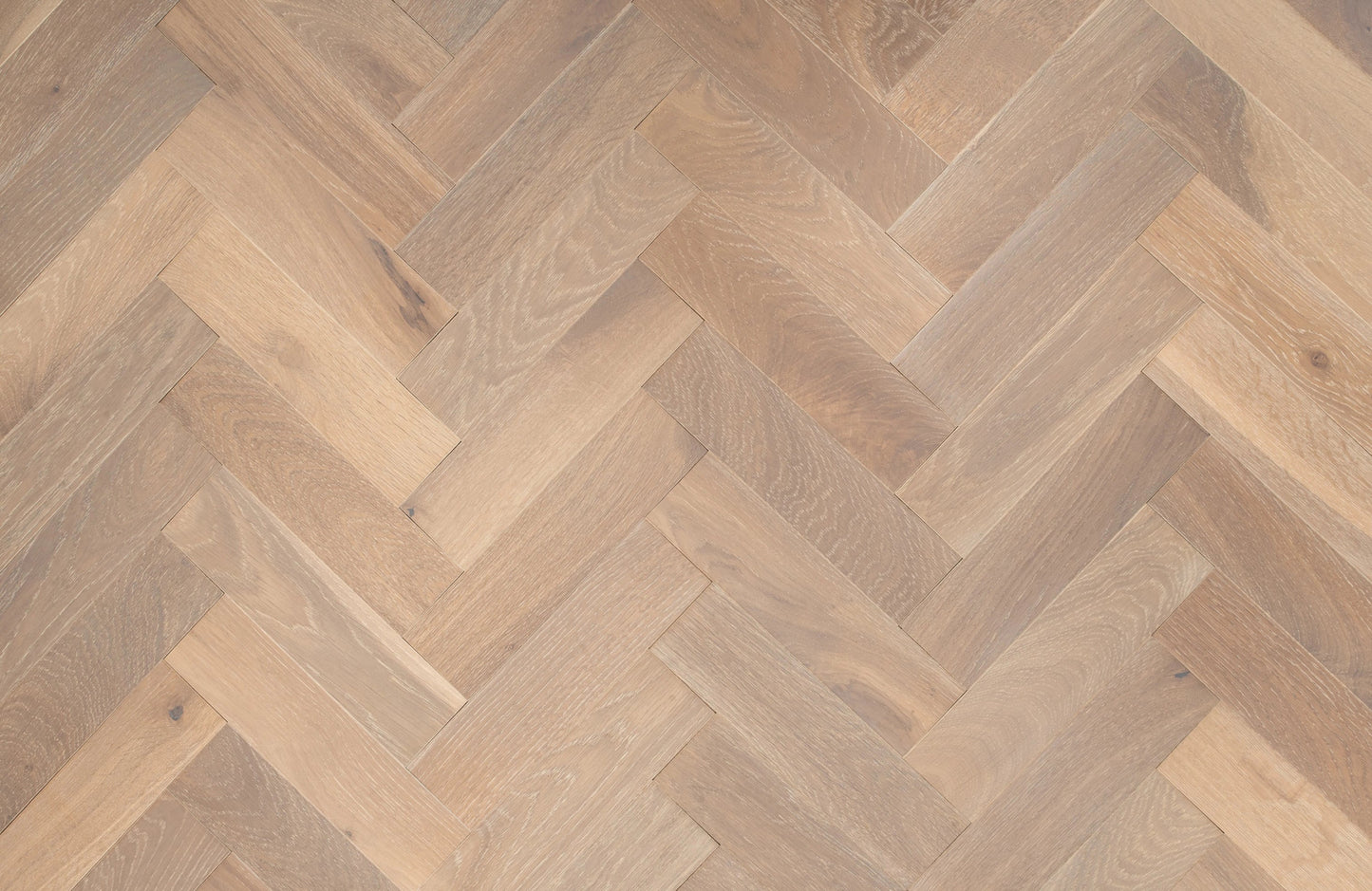 Verona Chatsworth Herringbone Oak Engineered Wood Flooring