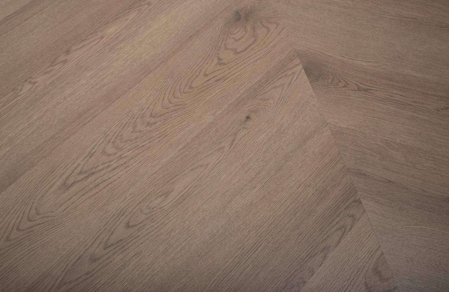 luma-clayridge-oak-3mm-chevron-glue-down-lvt-5