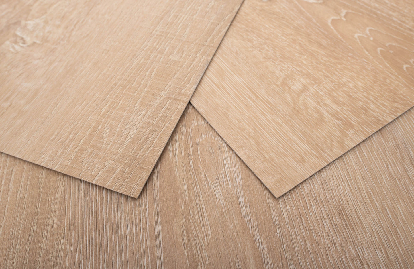 Waterproof Alba Mistwood Oak 2mm Glue Down LVT