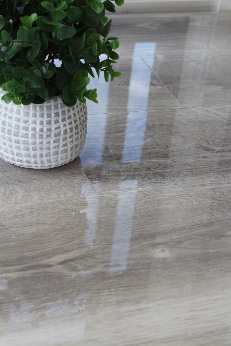 High Gloss Silver Ice 8mm Laminate Flooring