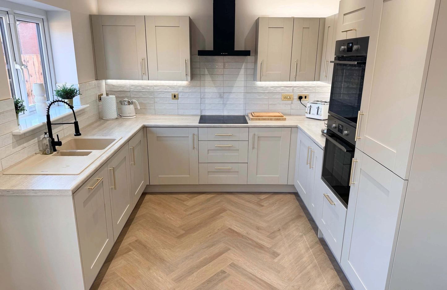 Heritage Plymouth Oak 6.5mm Click Herringbone LVT SPC Waterproof Flooring