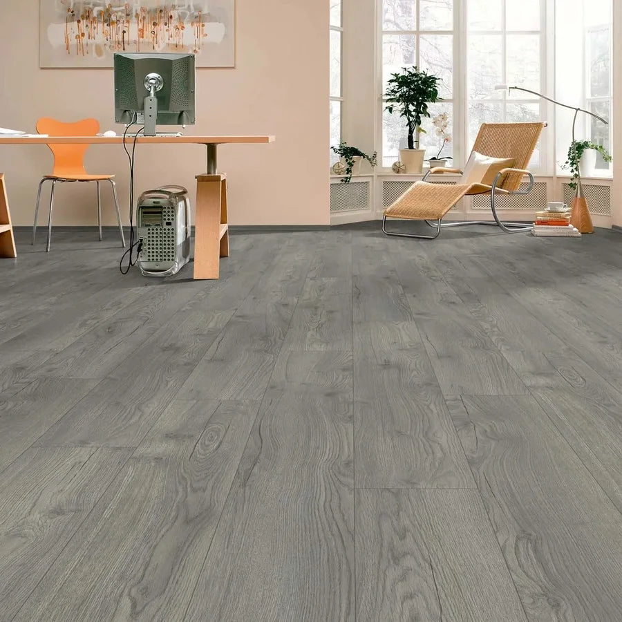 waterproof-century-oak-8mm-laminate-flooring