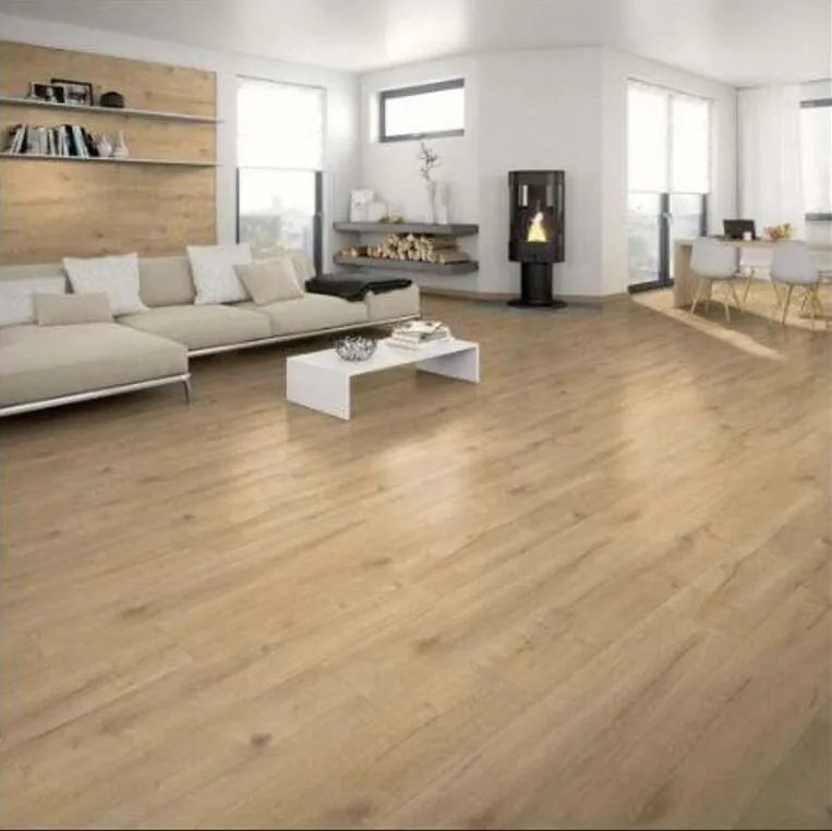 Waterproof Clean Oak 8mm Laminate Flooring