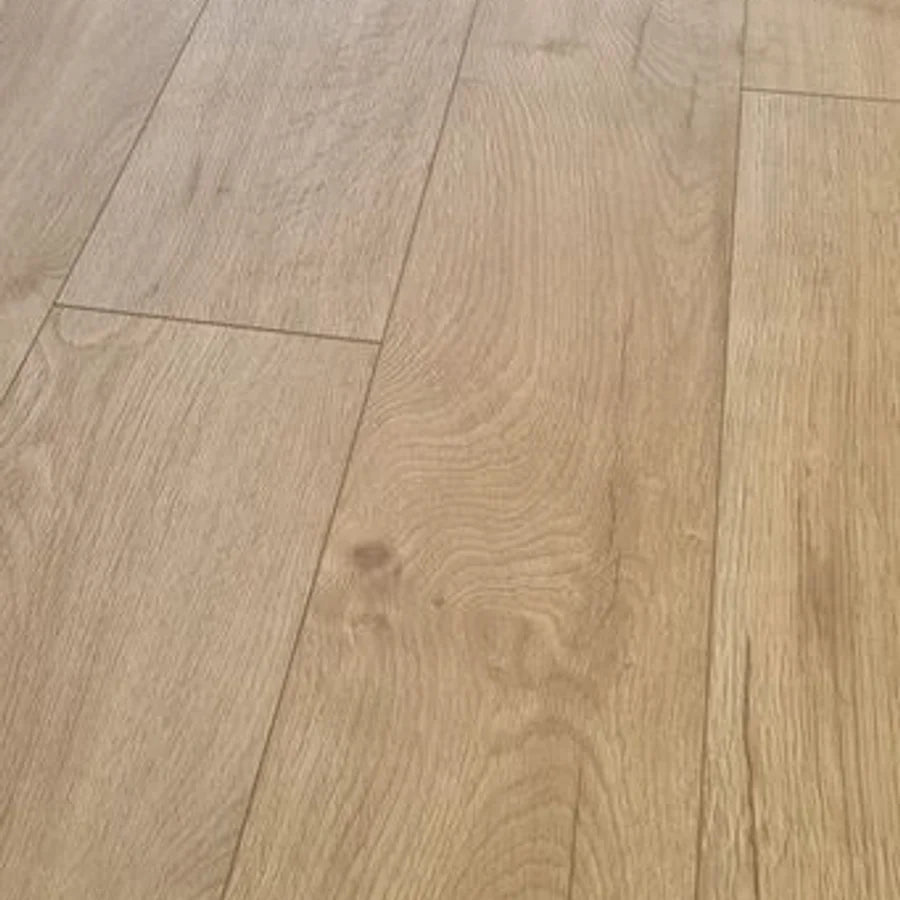 Waterproof Clean Oak 8mm Laminate Flooring