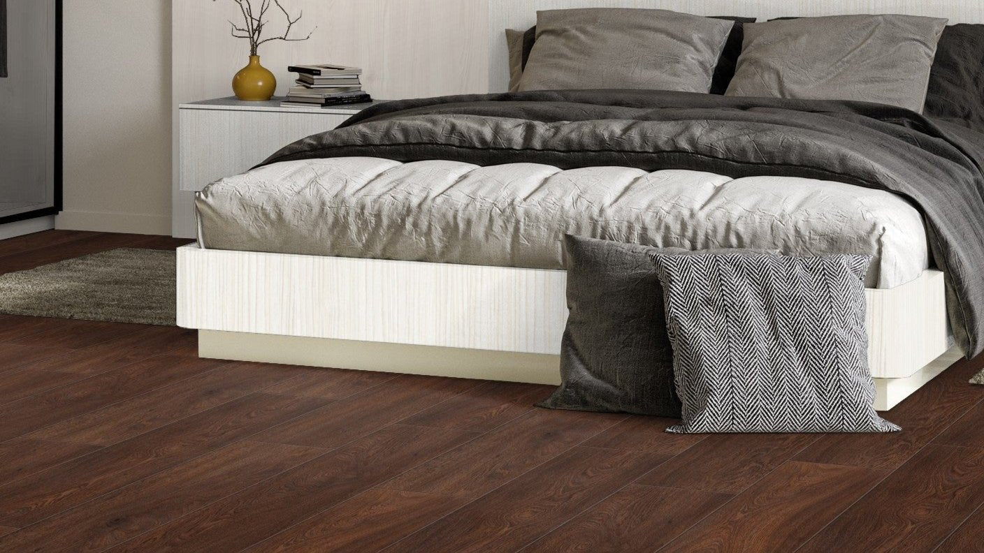 step-click-plus-lussac-laminate-flooring