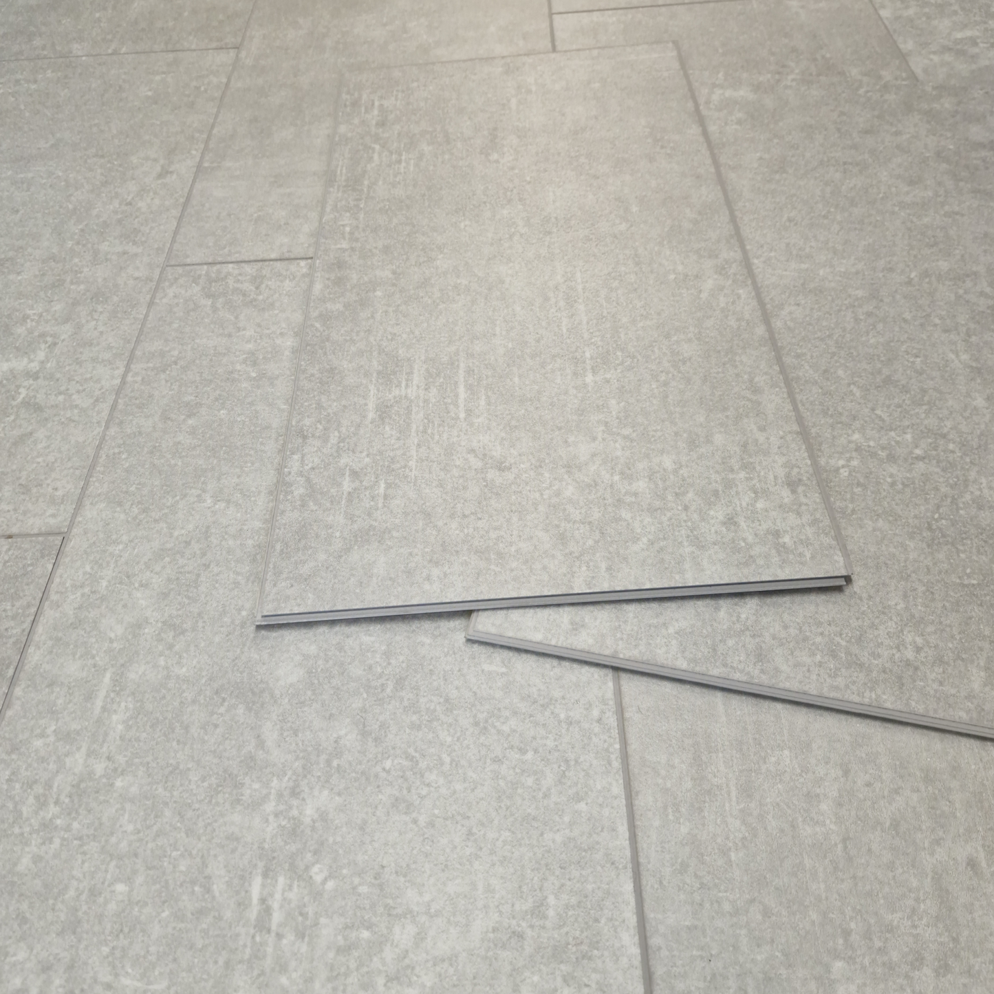 Modena Silverstone Oak Plank LVT Rigid Core SPC Click Luxury Vinyl Tile Flooring