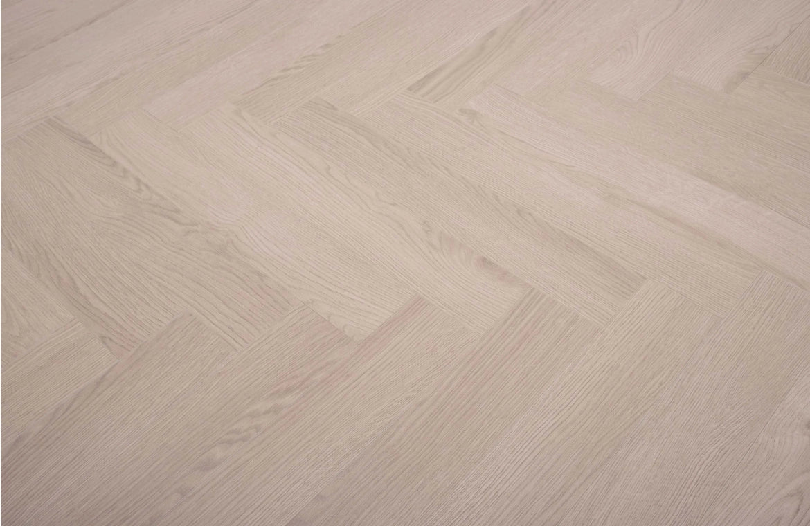 kingsley-8mm-whitford-oak-herringbone-laminate-flooring-6