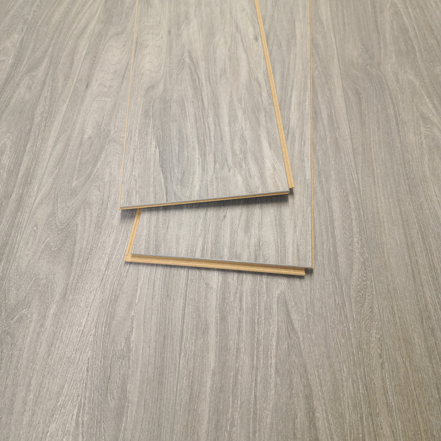 Waterproof Luxury Storm Grey Oak 8mm Laminate Flooring AC5