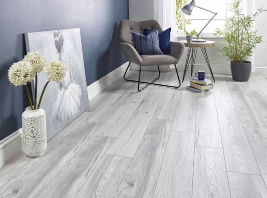 Horizon 12mm Heritage Oak Laminate Flooring