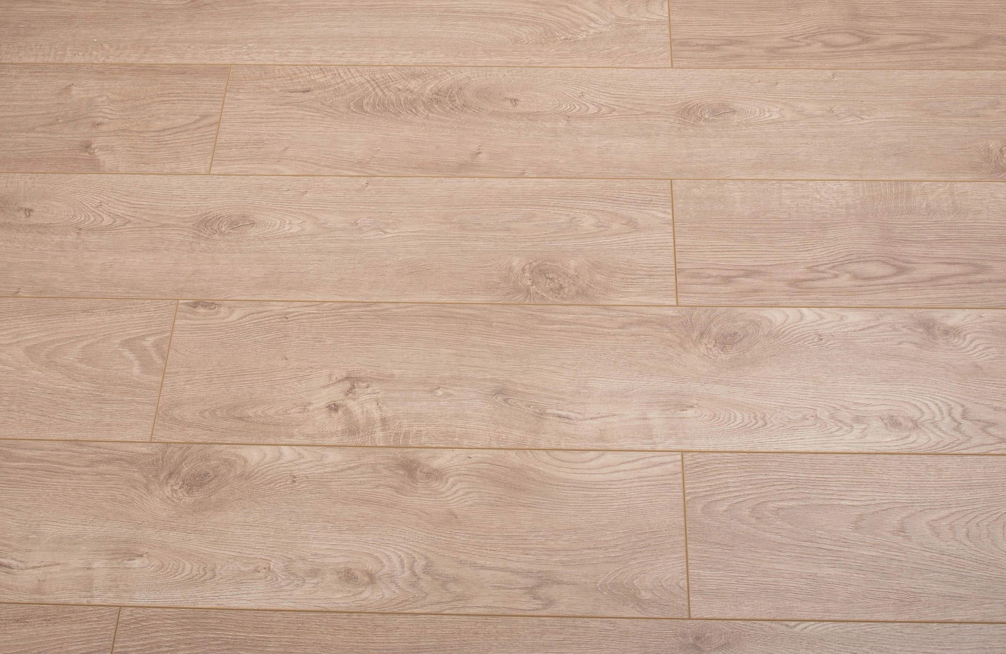 agt-effect-12mm-laminate-flooring-solvane-2