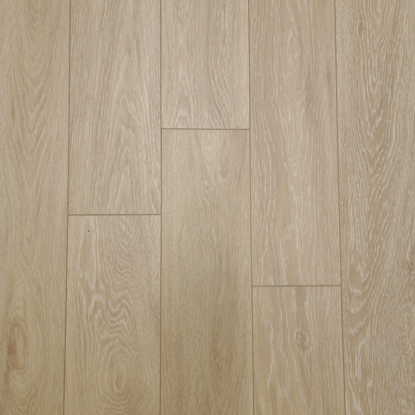 Waterproof Luxury Cool Heritage Oak 12mm Laminate Flooring