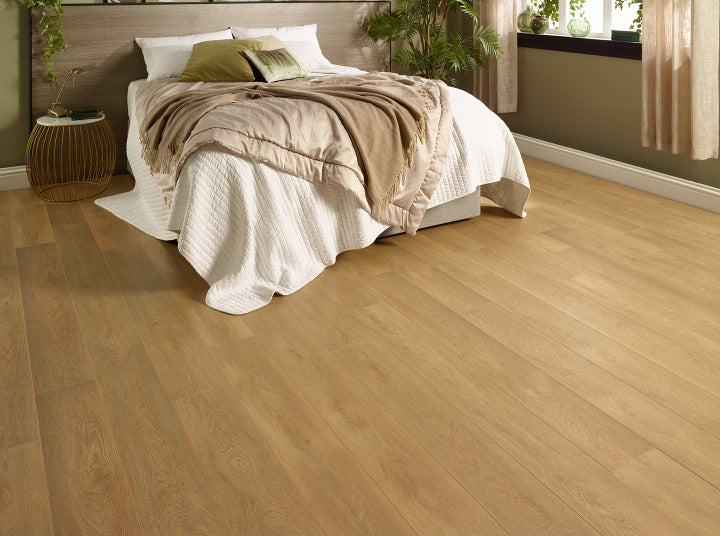 Horizon 12mm Desert Glow Oak Laminate Flooring
