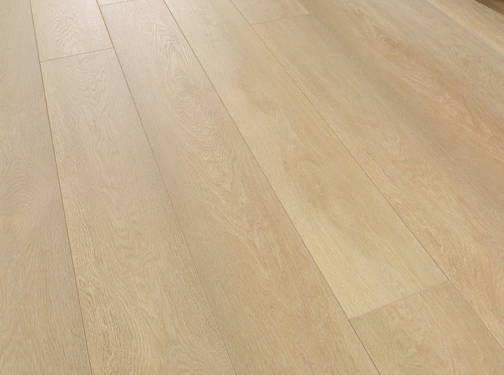 Horizon 12mm Golden Dune Oak Laminate Flooring