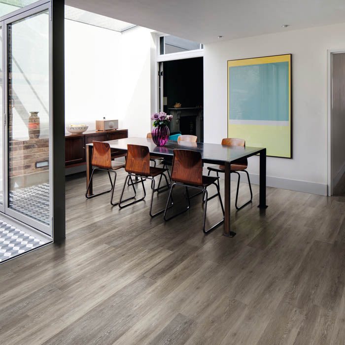 waterproof-house-oak-8mm-laminate-flooring