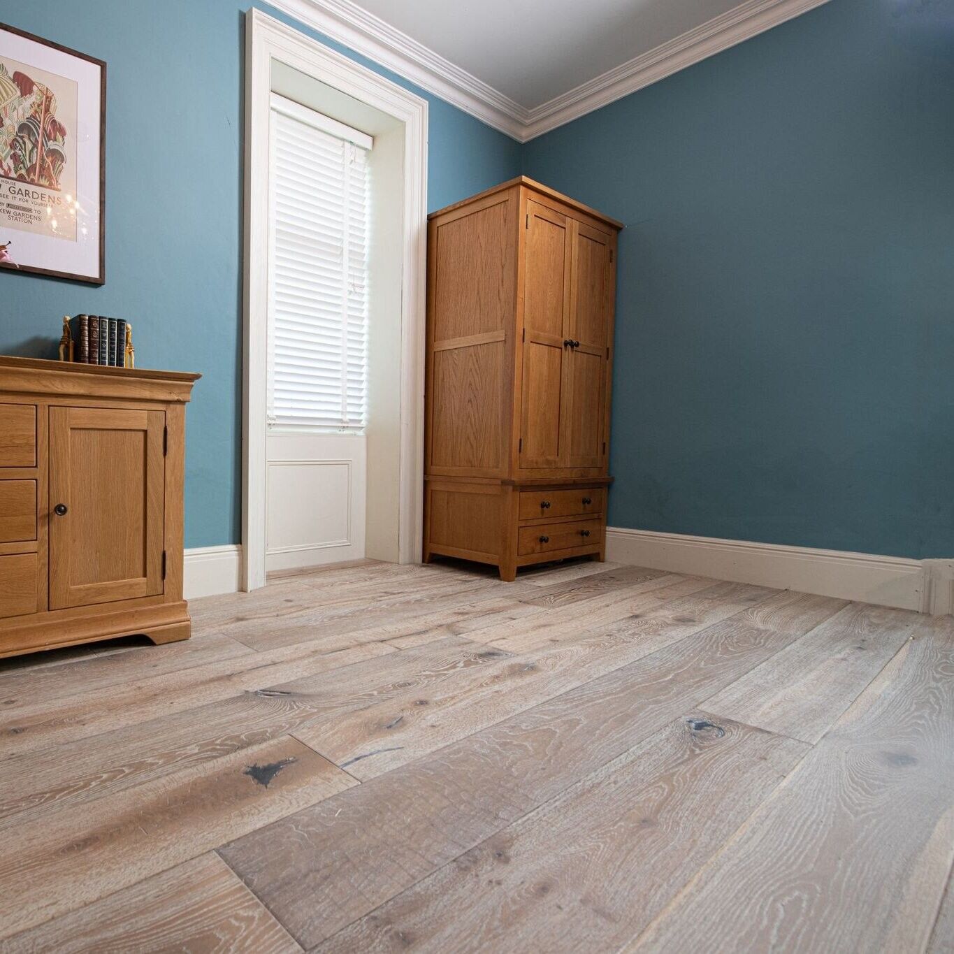 Lilypad Graphite Distressed Engineered Wood Flooring