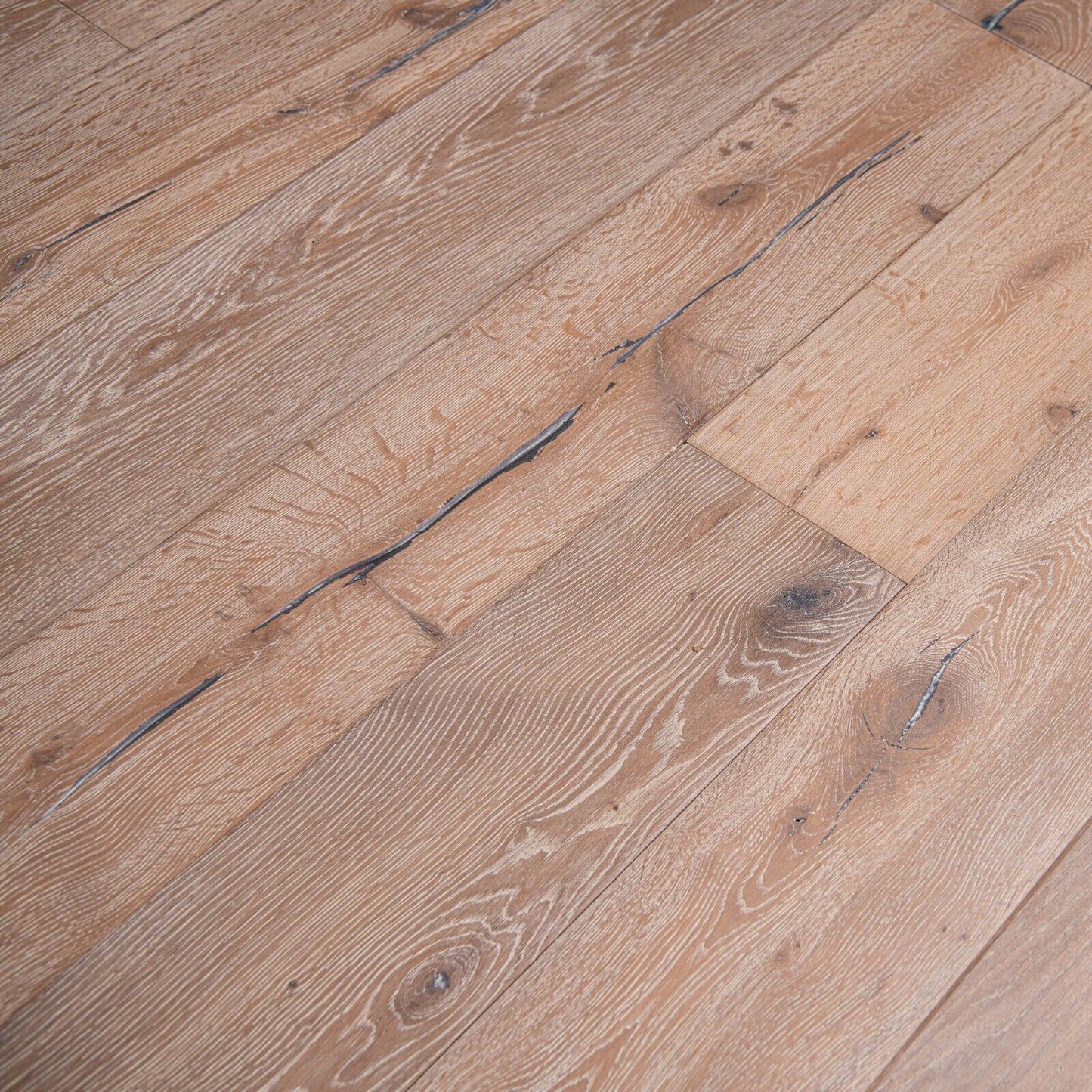 Lilypad Graphite Distressed Engineered Wood Flooring