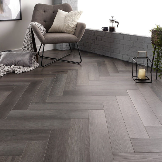 Regalia Obsidian Oak Vinyl Click Flooring