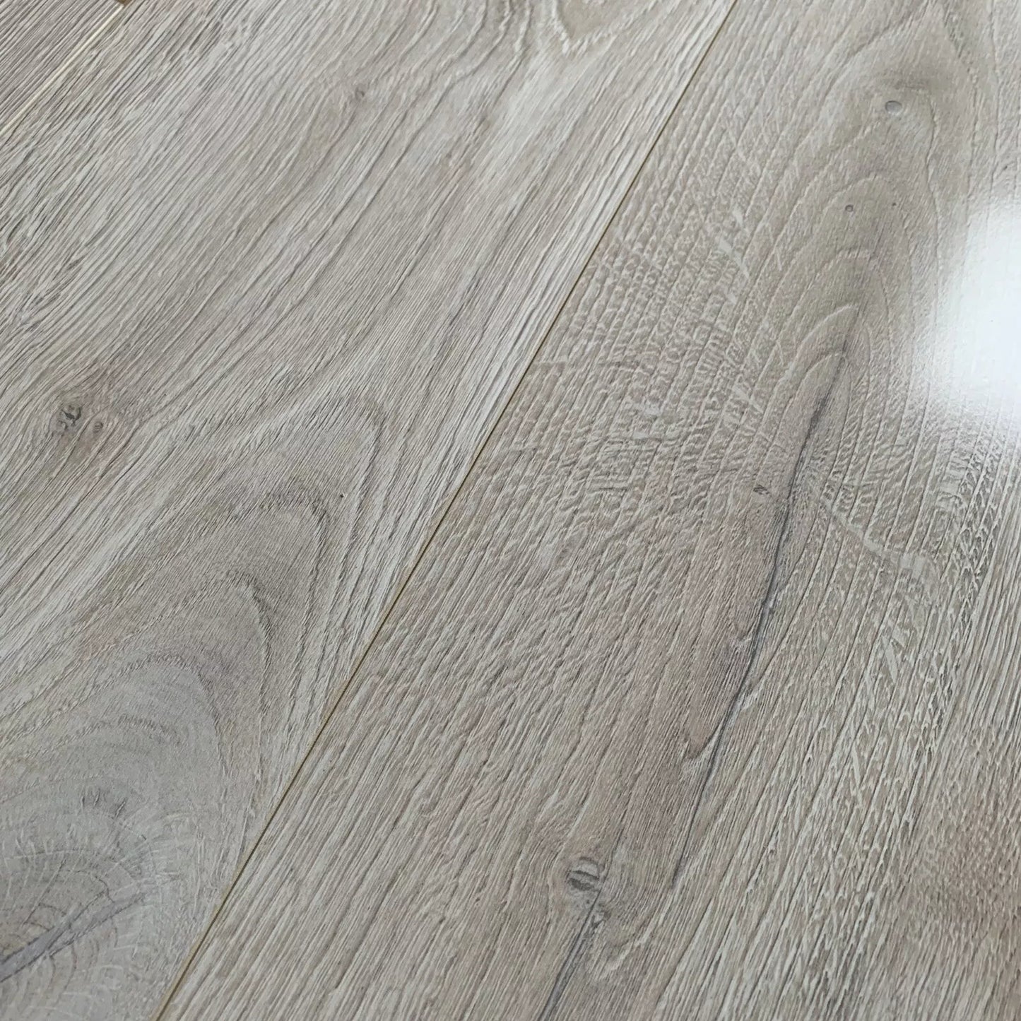 High Gloss Silver 8mm Laminate Flooring