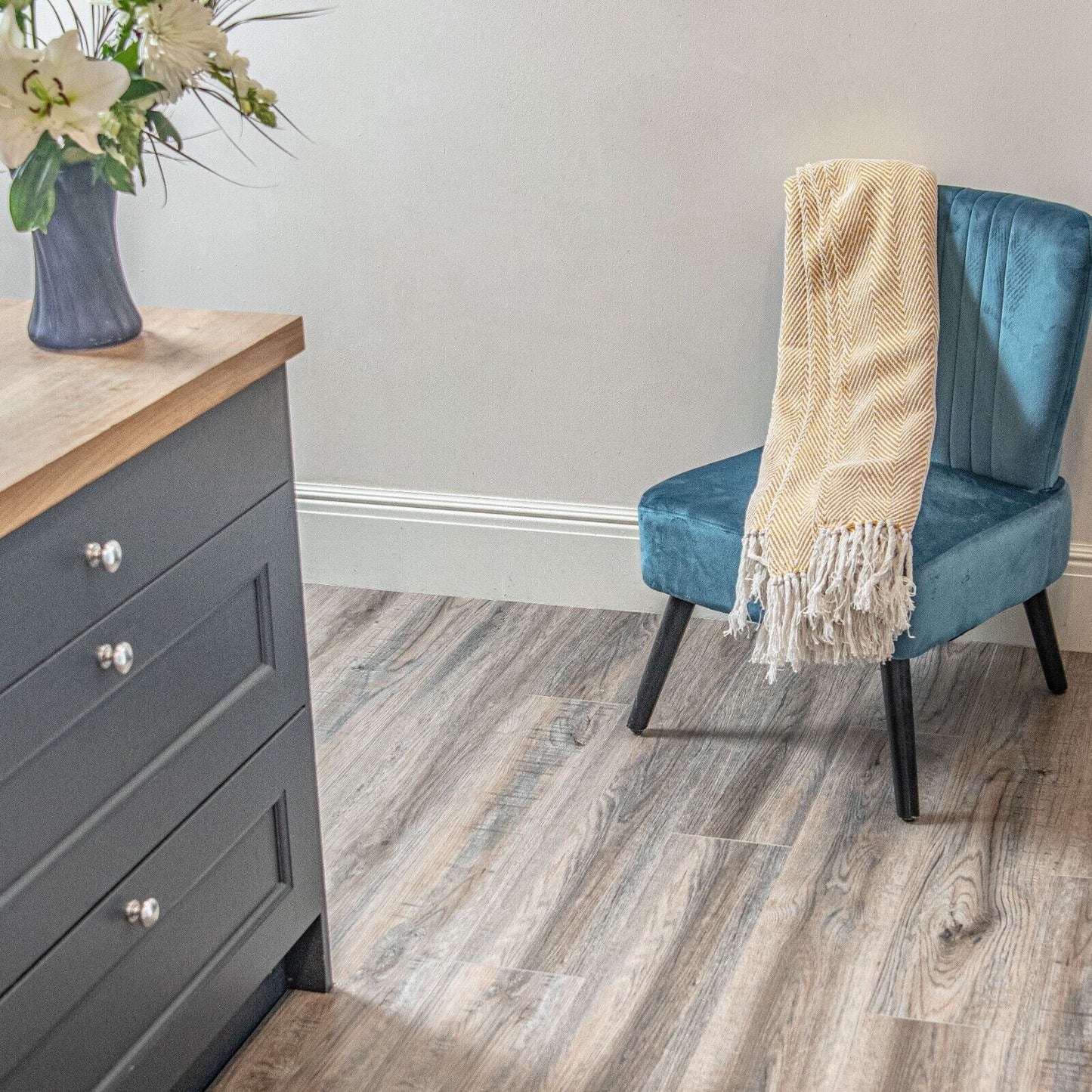 Sovereign Coastal Oak Vinyl Click Flooring